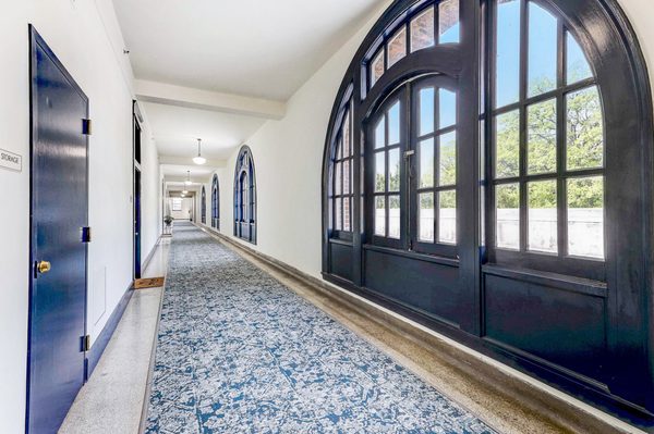 Roosevelt Historic Loft Apartments by null