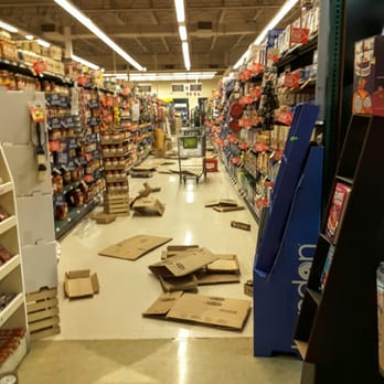 Giant - Difficult to maneuver around stocking. - Grocery Near Me - King of Prussia, Pennsylvania Giant - Difficult to maneuver around stocking. - Grocery Near Me - King of Prussia, Pennsylvania