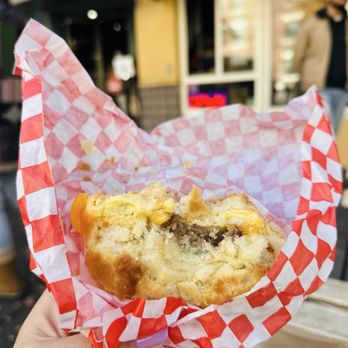 Biscuit Bitch - Bitchwich (Veggie Sausage) - Breakfast & Brunch Near Me - Seattle, Washington Biscuit Bitch - Bitchwich (Veggie Sausage) - Breakfast & Brunch Near Me - Seattle, Washington