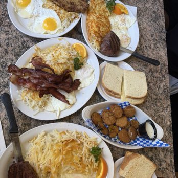 Cottage Cafe & Fireside Lounge - Bakeries Near Me - Cle Elum, Washington Cottage Cafe & Fireside Lounge - Bakeries Near Me - Cle Elum, Washington