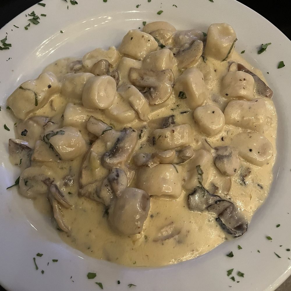 Galliano - Wine Bars Near Me - Fulton, Maryland