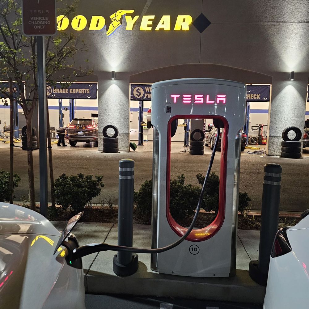 Tesla Supercharger - EV Charging Stations Near Me - Chatsworth, California