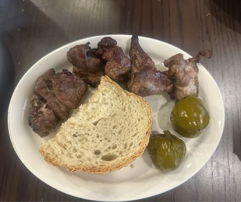 Santarpio's Pizza by null