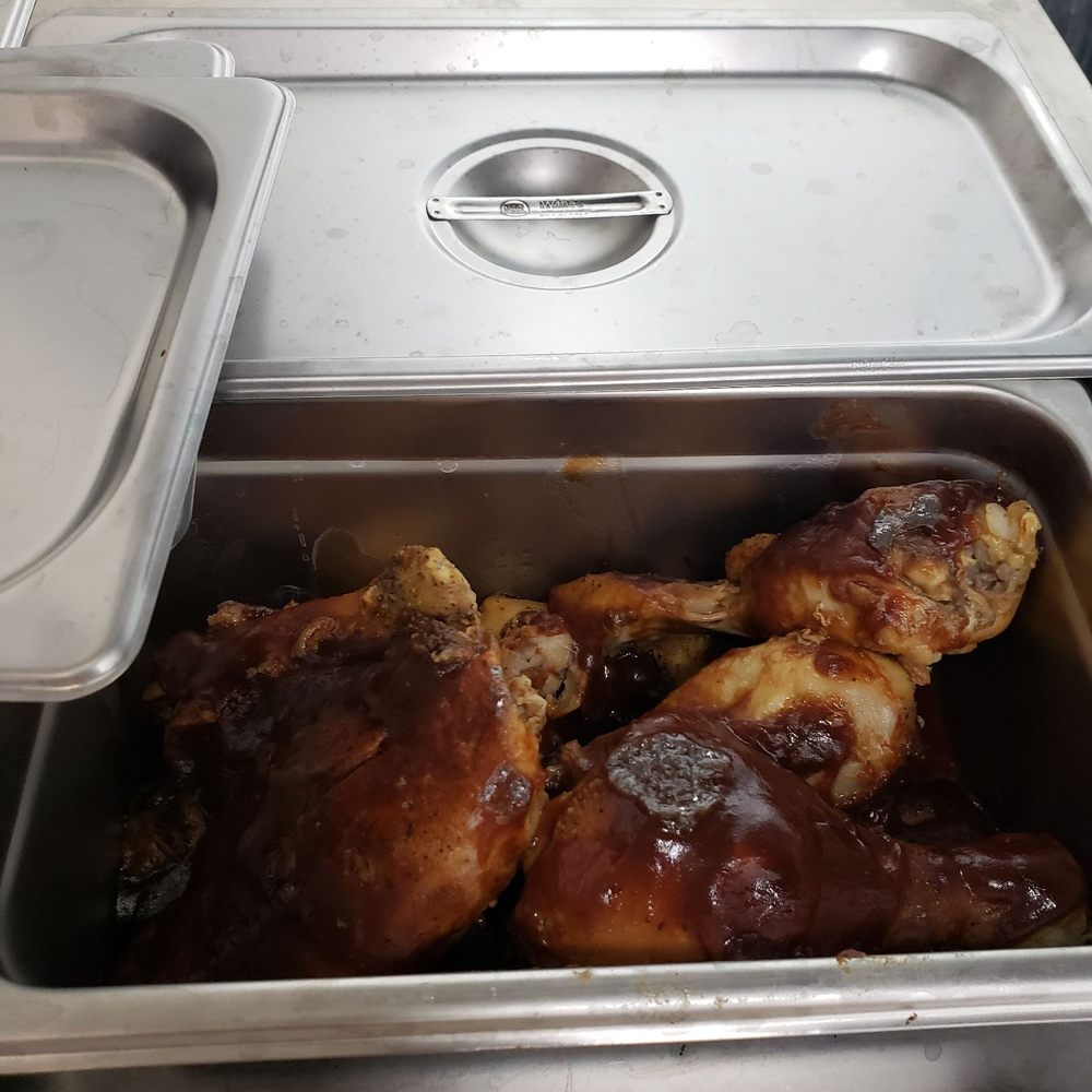 M&M Mart - a pan of food with meat in it - Grocery Near Me - Bristol, Tennessee M&M Mart - a pan of food with meat in it - Grocery Near Me - Bristol, Tennessee