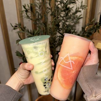 OMOMO Tea Shoppe - left: oreo brulee matcha  right: grapefruit smash - Coffee & Tea Near Me - Irvine, California