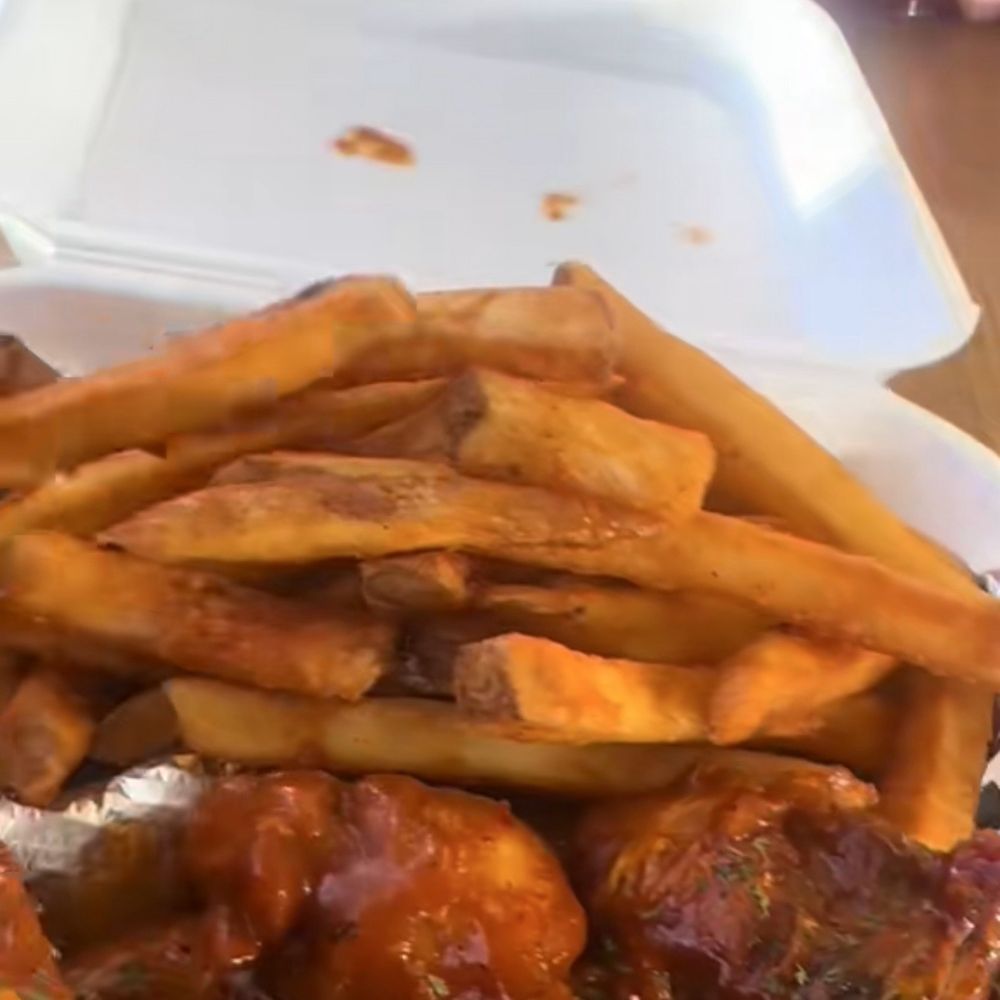 WingMan Redlands - Chicken Wings Near Me - Redlands, California