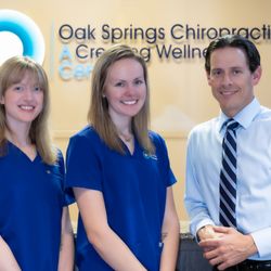 Oak Springs Chiropractic - Ben Smetana, DC, Lauren and Megan look forward to meeting you at Oak Springs Chiropractic