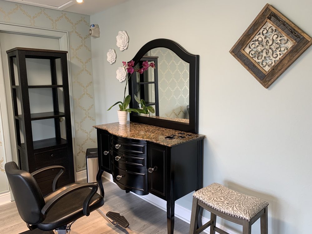 CHARM HAIR STUDIO Updated October 2024 6119 Old Redwood Hwy, Santa Rosa, California Hair