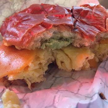 Do-Rite Donuts & Chicken - Breakfast sandwich - Donuts Near Me - Chicago, Illinois