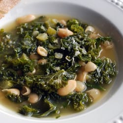 Fengfit Foods - Classic White Bean & Kale - available in single serve or quart sizes