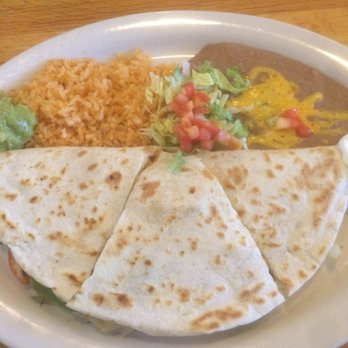 El Tio Pepe - Fajita quesadilla - Mexican Near Me - O'Fallon, Missouri