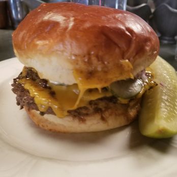 Au Cheval - Single burger with bacon - Bars Near Me - Chicago, Illinois Au Cheval - Single burger with bacon - Bars Near Me - Chicago, Illinois