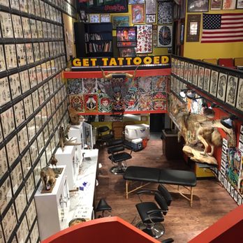 Midwest Barber Co - Barbers Near Me - Champaign, Illinois