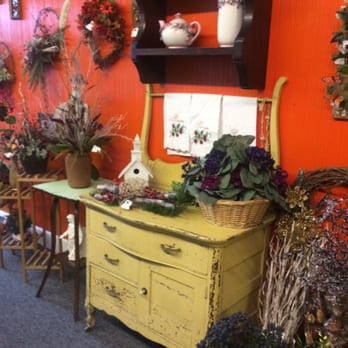 Ollie's Flowers - Florists Near Me - Shawano, Wisconsin Ollie's Flowers - Florists Near Me - Shawano, Wisconsin