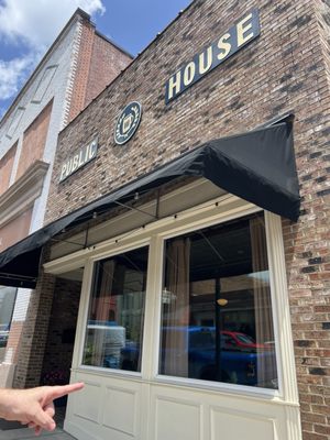 Public House by null