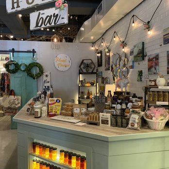 Capital Bee Company - Honey tasting bar - Cosmetics & Beauty Supply Near Me - Savannah, Georgia