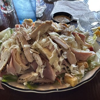 Washington Grille & Pub - Chef Salad - Italian Near Me - Bechtelsville, Pennsylvania