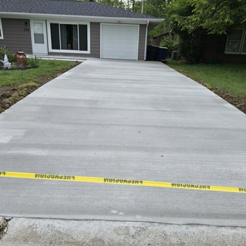 Asphalt Paving & Concrete Construction - Masonry/Concrete Near Me - Muncie, Indiana Asphalt Paving & Concrete Construction - Masonry/Concrete Near Me - Muncie, Indiana