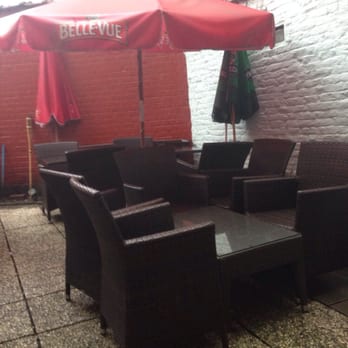 L'Unique Alternative - Terrasse à l'arrière - Bars Near Me - Etterbeek, BRU L'Unique Alternative - Terrasse à l'arrière - Bars Near Me - Etterbeek, BRU