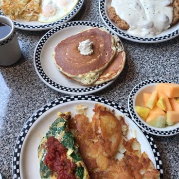 Gus's Diner - Verona - Diners Near Me - Verona, Wisconsin Gus's Diner - Verona - Diners Near Me - Verona, Wisconsin