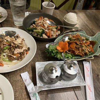 Nidda Thai Cuisine - Thai Near Me - Houston, Texas Nidda Thai Cuisine - Thai Near Me - Houston, Texas