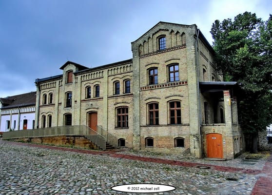 Buchholz Gutshof Britz by null