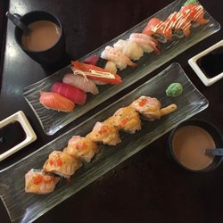 七本（居食屋）日本料理 - Seared salmon roll and the sushi plate with two milk teas--not pictured are the two ramen and udon bowls that came after