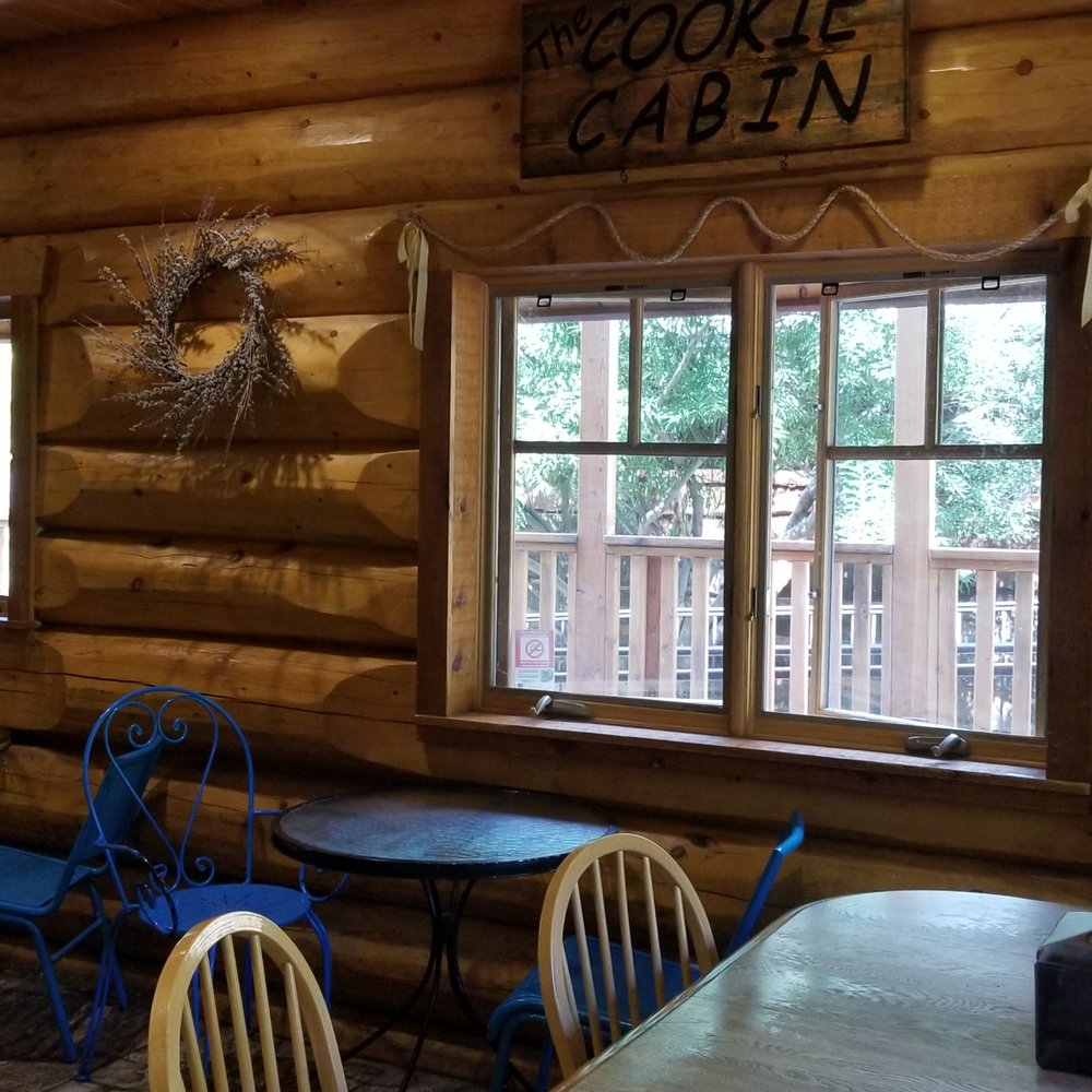 Mt Lemmon Cookie Cabin - Restaurant interior - Pizza Near Me - Mount Lemmon, Arizona Mt Lemmon Cookie Cabin - Restaurant interior - Pizza Near Me - Mount Lemmon, Arizona