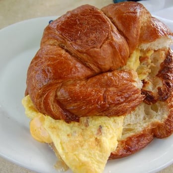 Honey's Bistro - The crossiandwich - Breakfast & Brunch Near Me - Encinitas, California