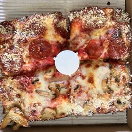 Half and half mushroom/pepperoni