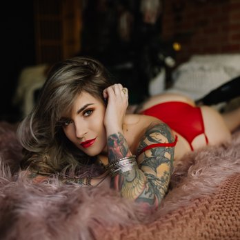 Dollhouse Boudoir - Boudoir Photography Near Me Dollhouse Boudoir - Boudoir Photography Near Me