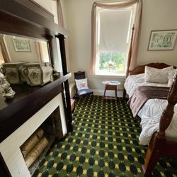 Stone House Restaurant - Room