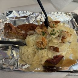 Fettuccine and Shrimp Stuffed Turkey Wing Fettuccine and Shrimp Stuffed Turkey Wing