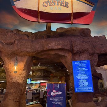 Oyster Bar - Opens at 11:30am - Seafood Near Me - Henderson, Nevada