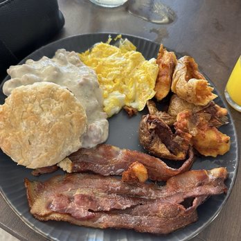 Martini Brunch - Big Ass Breakfast - Cocktail Bars Near Me - Mount Vernon, Washington Martini Brunch - Big Ass Breakfast - Cocktail Bars Near Me - Mount Vernon, Washington
