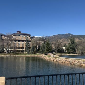 The Broadmoor - Resorts Near Me - Colorado Springs, Colorado The Broadmoor - Resorts Near Me - Colorado Springs, Colorado