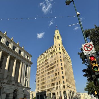 The Emily Morgan San Antonio - a DoubleTree by Hilton Hotel - The Emily Morgan Hotel - Hotels Near Me - San Antonio, Texas