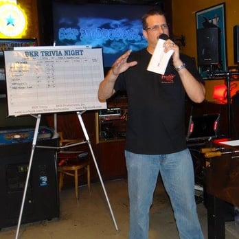 Fred's Place - Trivia Night - Dive Bars Near Me - Mountain View, California