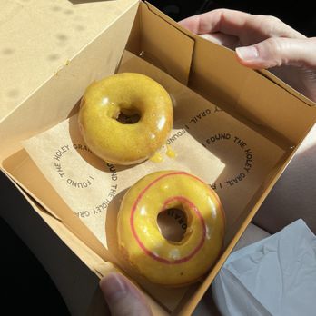 Holey Grail Donuts - Food Trucks Near Me - Kapaʻa, Hawaii