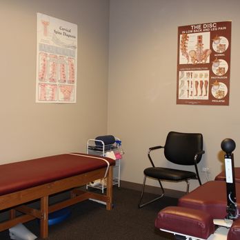 Algonquin Chiropractic Center - Adjustment Table - Chiropractors Near Me - Algonquin, Illinois Algonquin Chiropractic Center - Adjustment Table - Chiropractors Near Me - Algonquin, Illinois