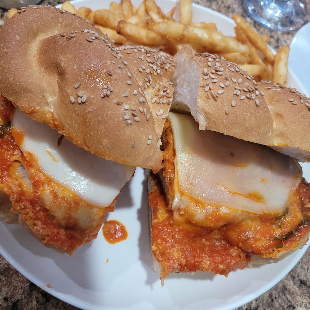 Petrillo's Italian Kitchen - Chicken parm - Italian Near Me - Peabody, Massachusetts Petrillo's Italian Kitchen - Chicken parm - Italian Near Me - Peabody, Massachusetts