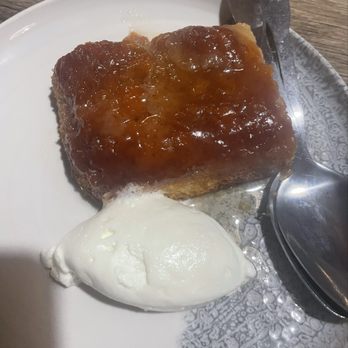 The Salted Goat - Persimmon upside down cake - Gastropubs Near Me - DeBary, Florida The Salted Goat - Persimmon upside down cake - Gastropubs Near Me - DeBary, Florida