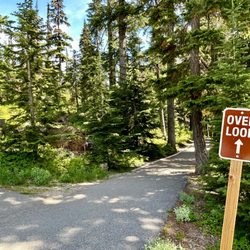Washington Pass Observation Site - Sign and short paved pathway to the overlook.