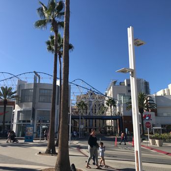 The Pike - Shopping Centers Near Me - Long Beach, California