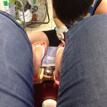 Diamond Nails 2000 - Getting my toes polished :) - Nail Salons Near Me - Rockville, Maryland