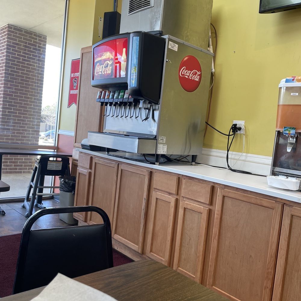 HotSpot Hoover - Drink station - Chicken Wings Near Me - Birmingham, Alabama HotSpot Hoover - Drink station - Chicken Wings Near Me - Birmingham, Alabama