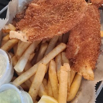 Alaska Seafood Grill - Halibut- pricey but fresh - Seafood Near Me - Seward, Alaska