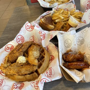 Slim Chickens - Chicken Shop Near Me - Bradenton, Florida Slim Chickens - Chicken Shop Near Me - Bradenton, Florida
