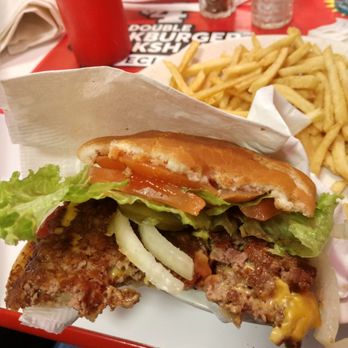 Steak ’n Shake - Burger - Fast Food Near Me - Sandusky, Ohio Steak ’n Shake - Burger - Fast Food Near Me - Sandusky, Ohio