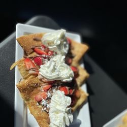 Faustinos Breakfast & Tacos - Tres crepes